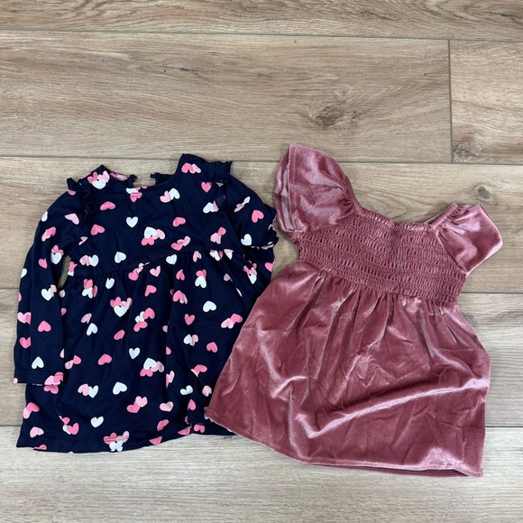 Two 12-18 dresses. One from Joe Fresh and one from Old Navy. - Picture 1 of 3